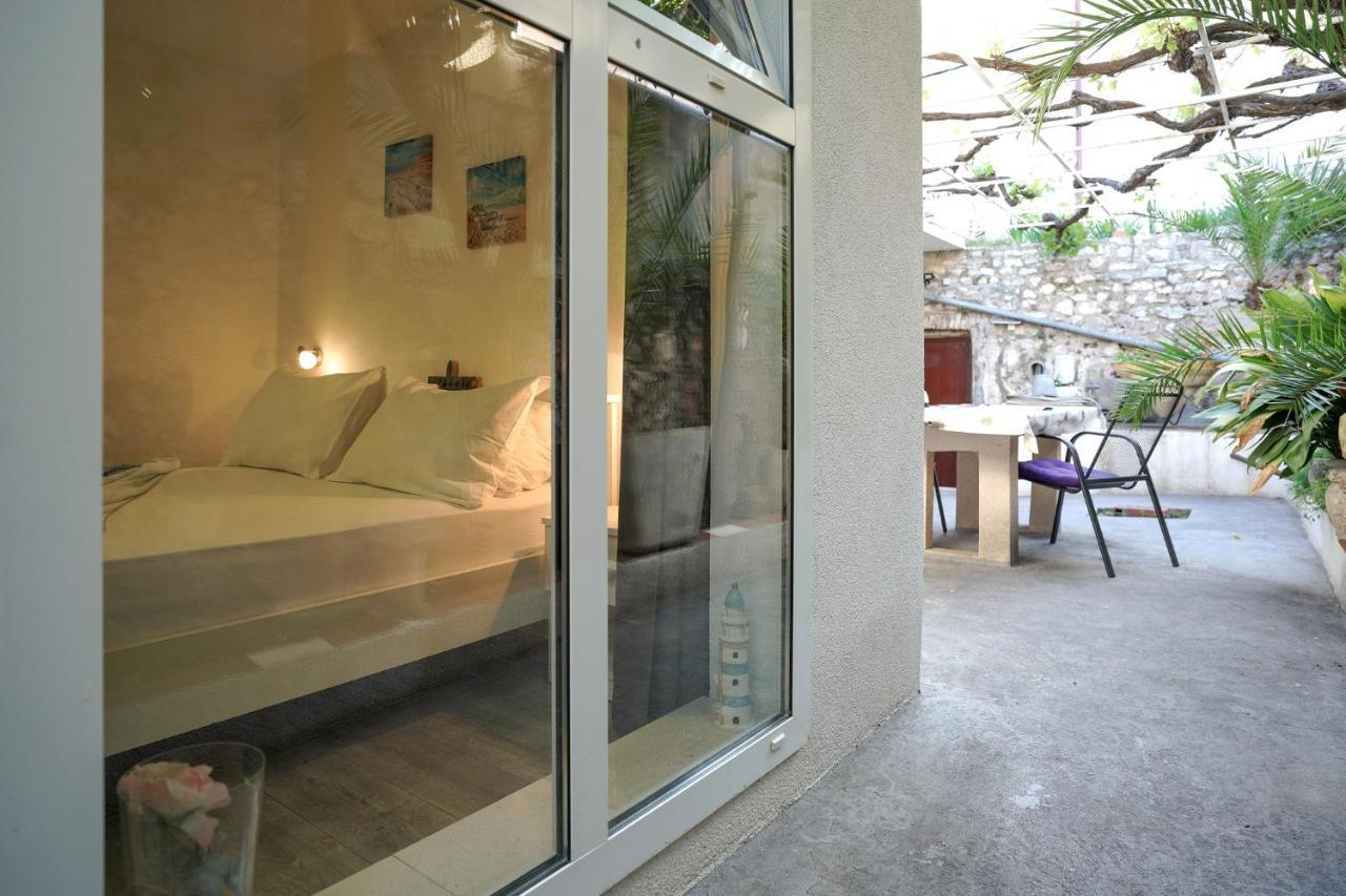 Anita - Hvar Center Apartment *